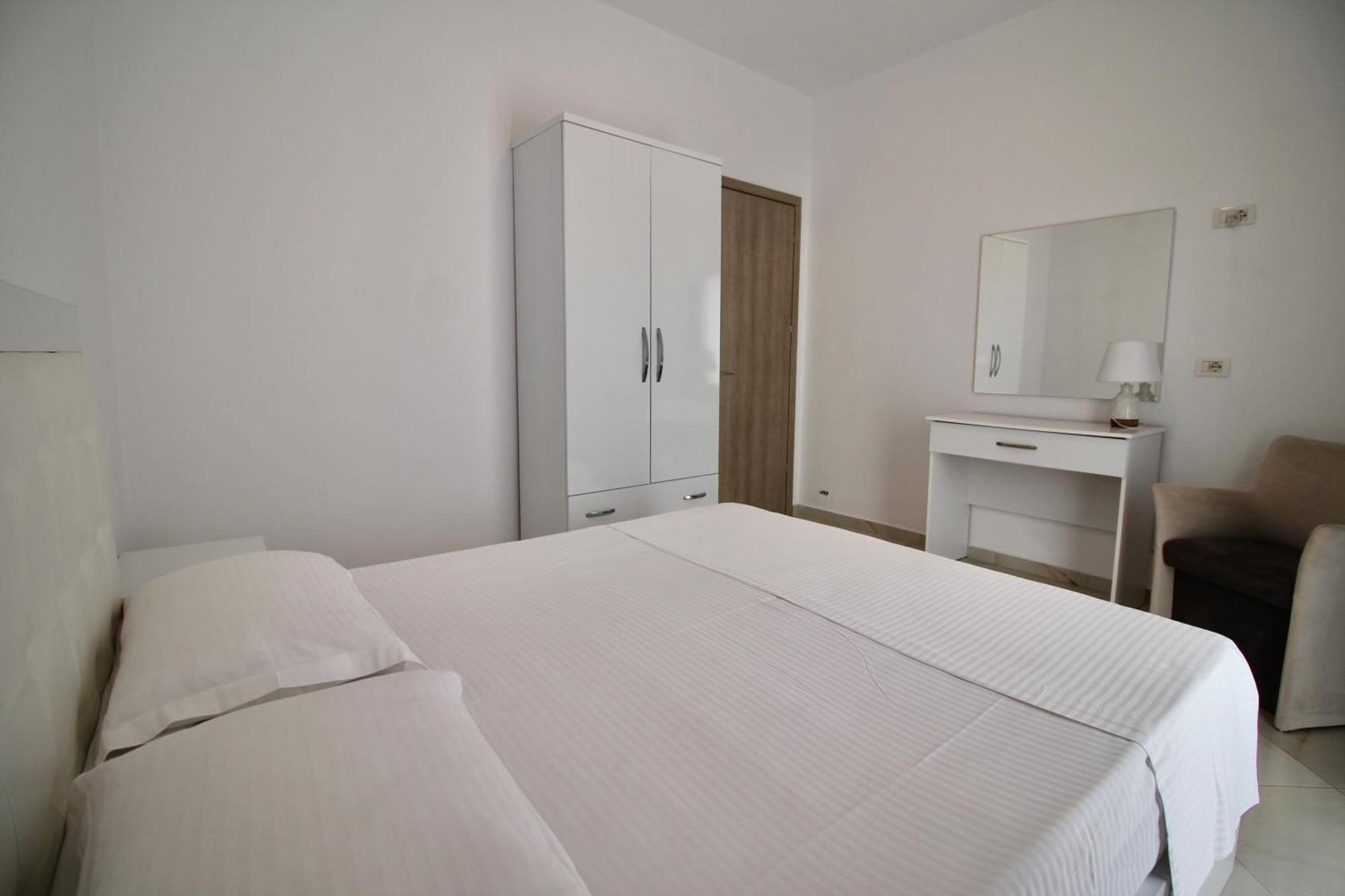 Saranda Apartaments Meta المظهر الخارجي الصورة